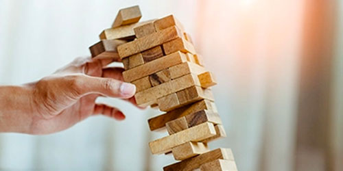 Thumb-avoiding-common-inventory-mistakes - Micro Accounting